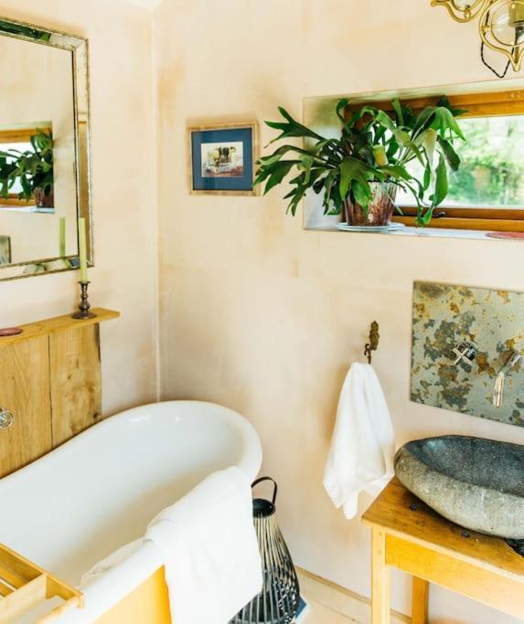 Romantic Country Annex With Views - 10 Min To Bath Cold Ashton ภายนอก รูปภาพ